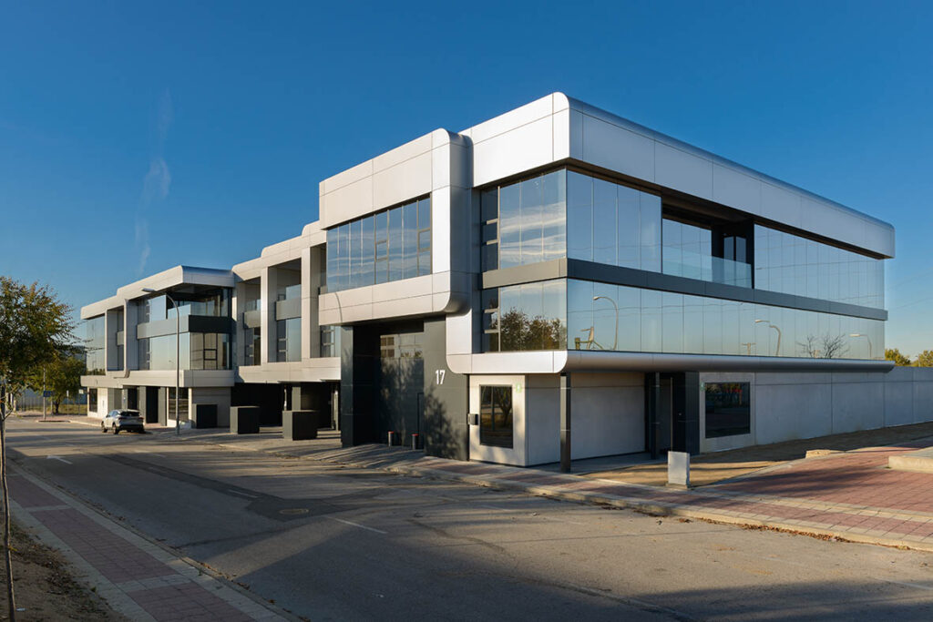 Promociones de naves y oficinas en la Comunidad de Madrid
